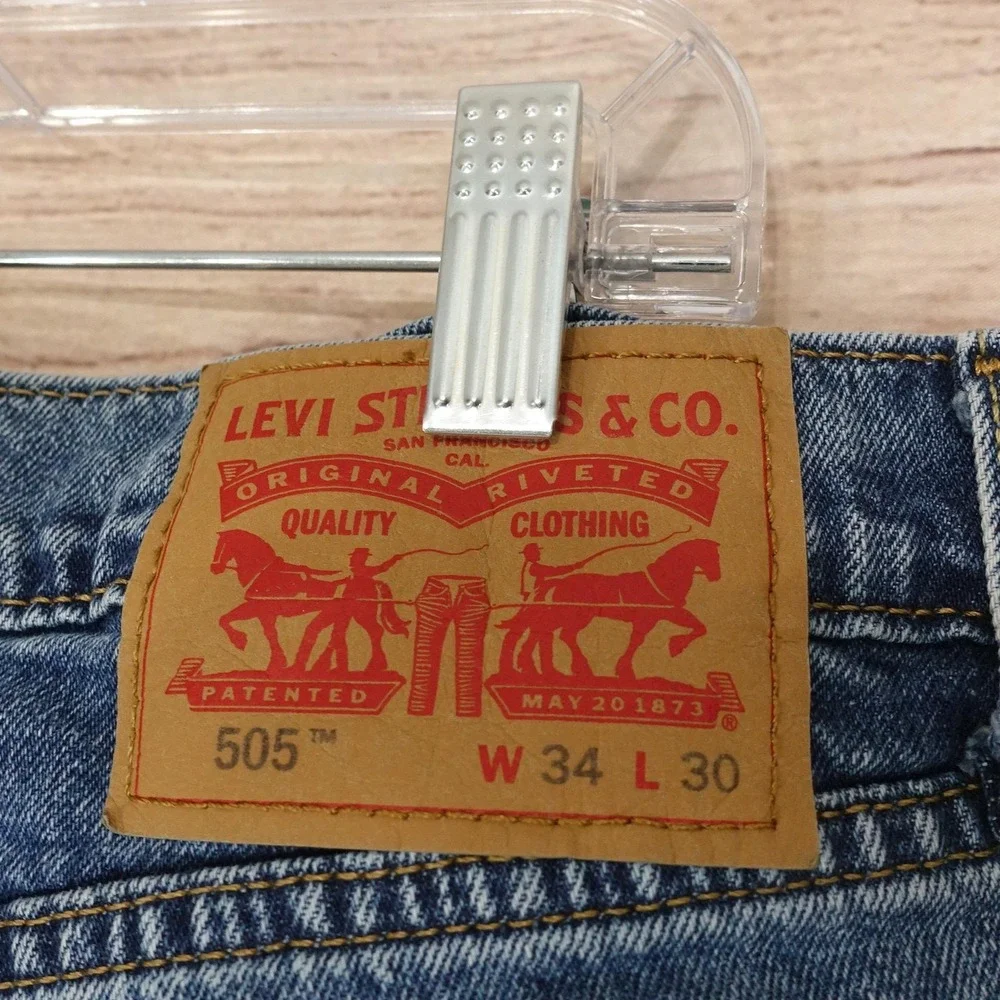Levis 505 Jeans Mens 33x29 (34x30) Blue Medium Wash Regular Fit Stretch Denim